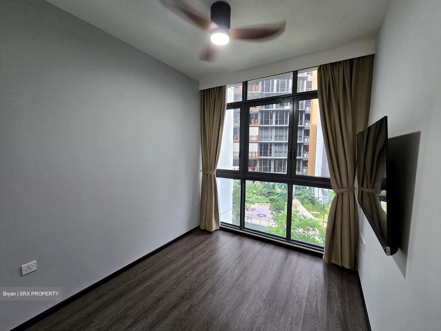 Symphony Suites (D27), Condominium #510070771